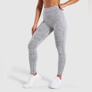 4/$50 Gymshark Leggings like new